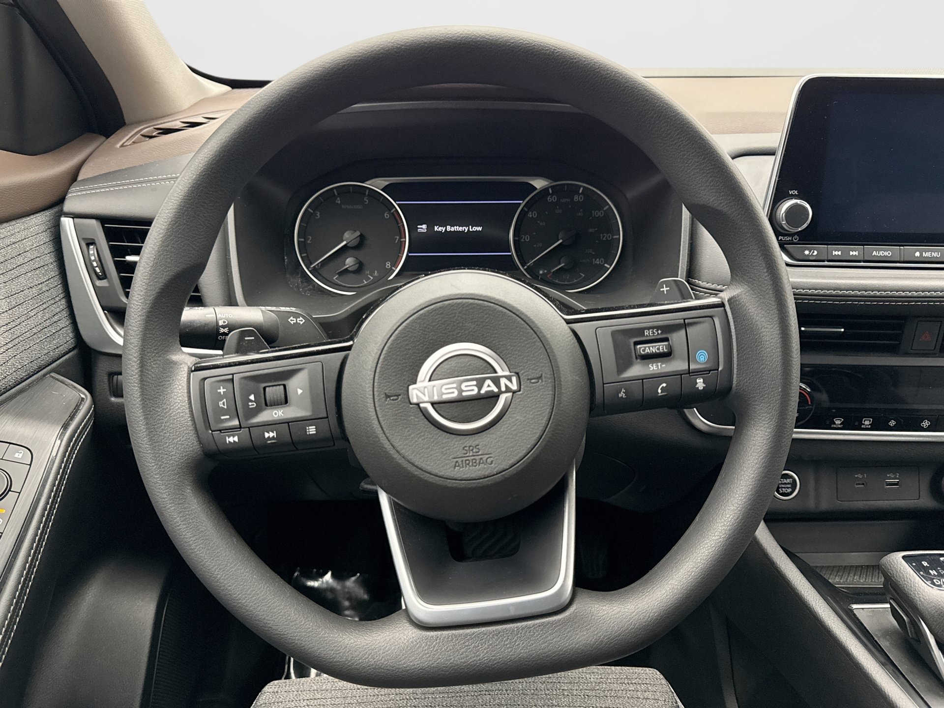 Used 2023 Nissan Rogue SV AWD/4WD image 12