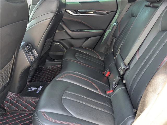 Used 2017 Maserati Levante w/ Sport Package image 18
