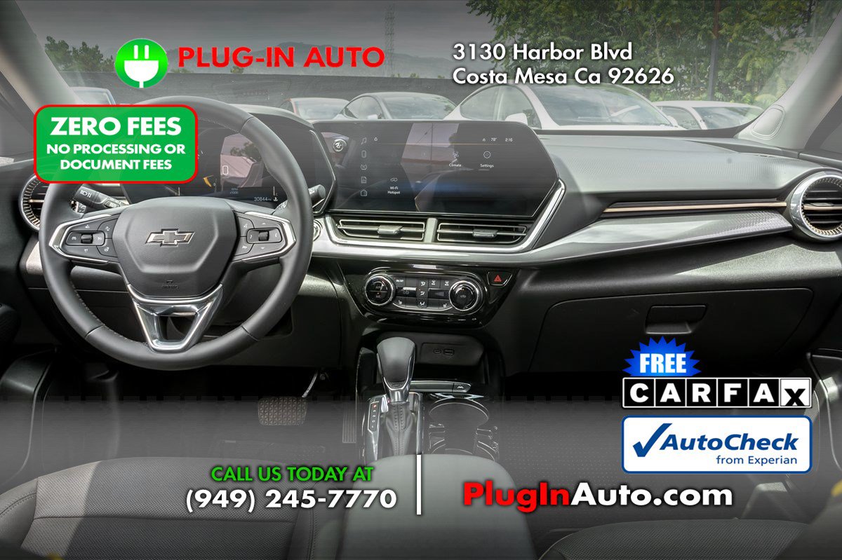 Used 2024 Chevrolet Trax ACTIV w/ Sunroof Package FWD image 14
