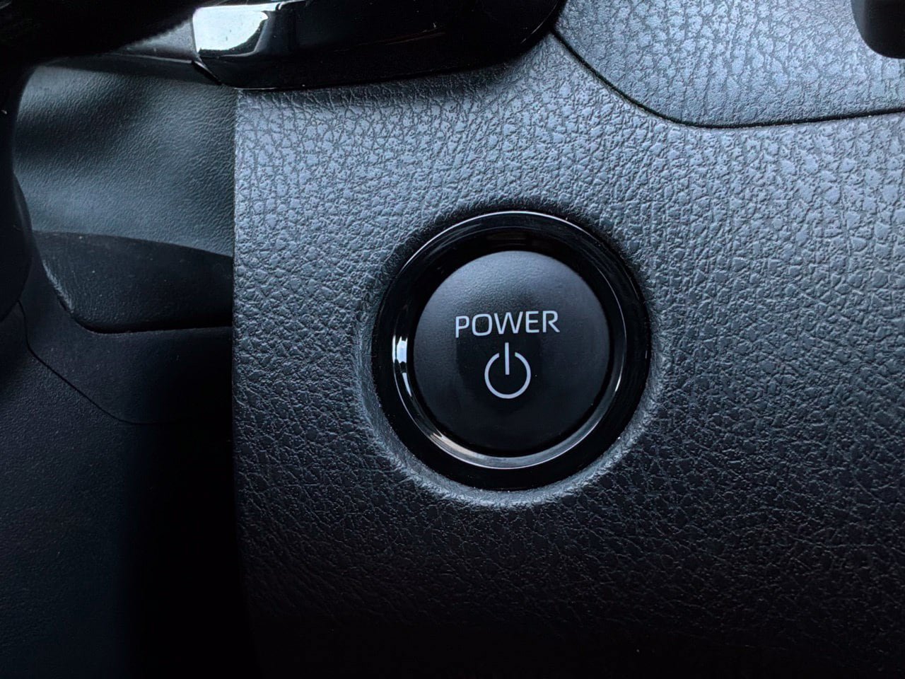 Used 2026 Toyota Camry SE FWD image 30