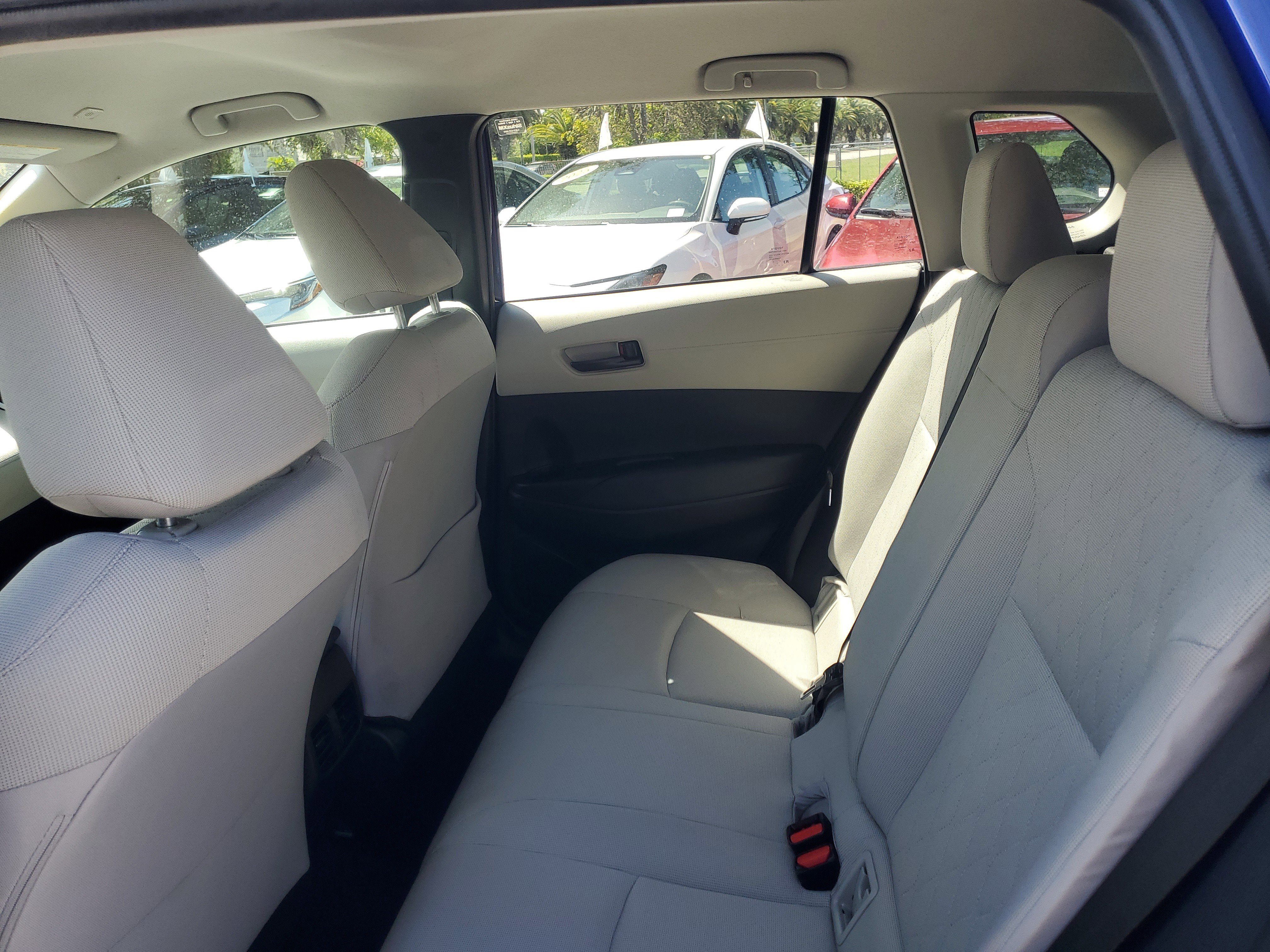 Certified 2025 Toyota Corolla Cross LE FWD image 11