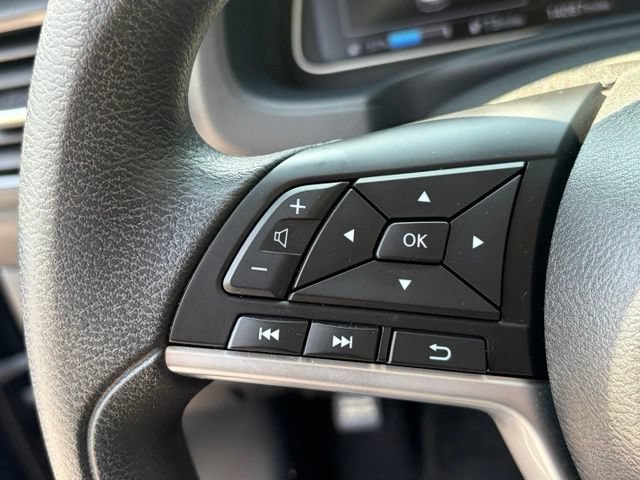 Used 2025 Nissan Leaf S FWD image 16