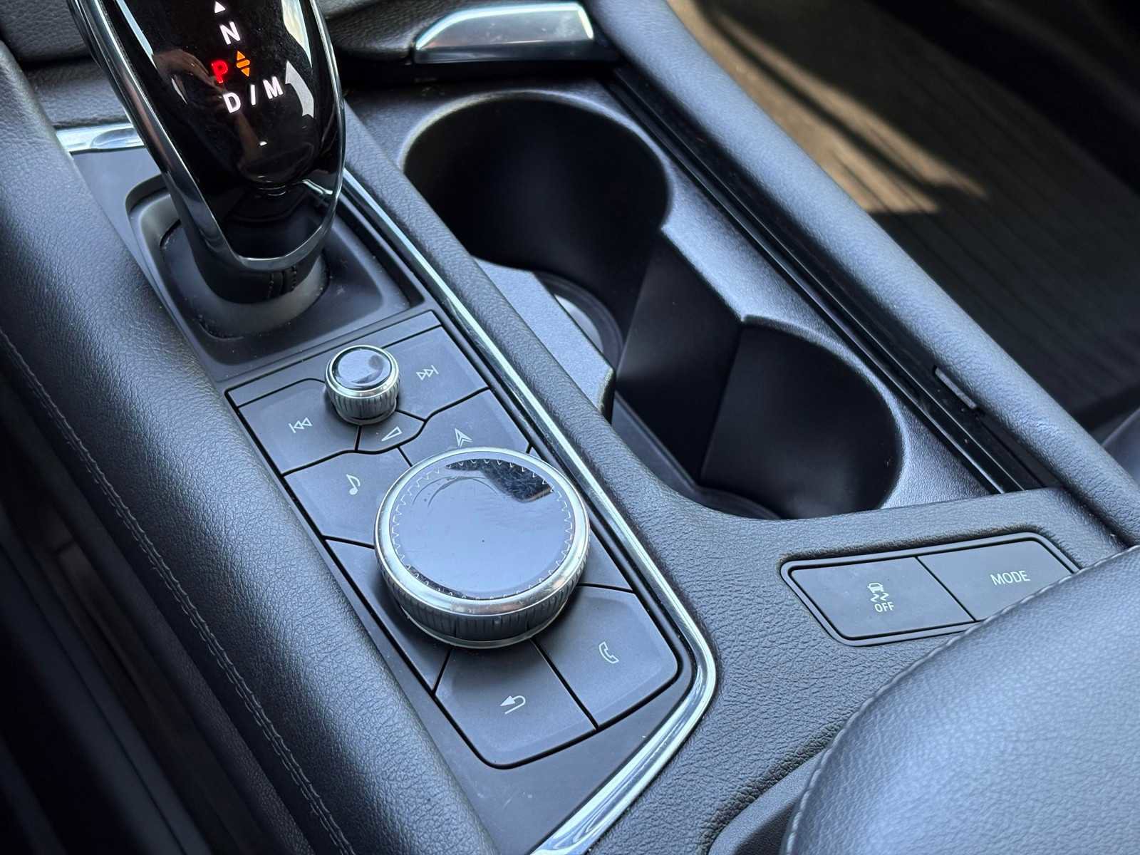 Used 2020 Cadillac XT6 Premium Luxury image 17