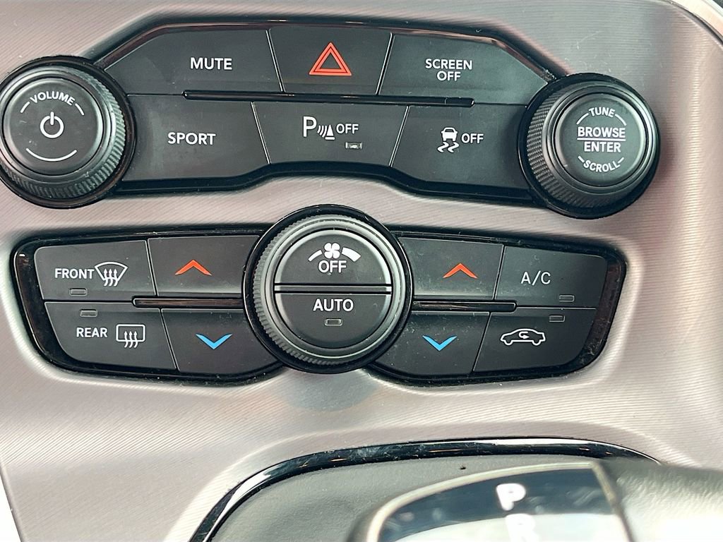 Used 2022 Dodge Challenger GT image 16