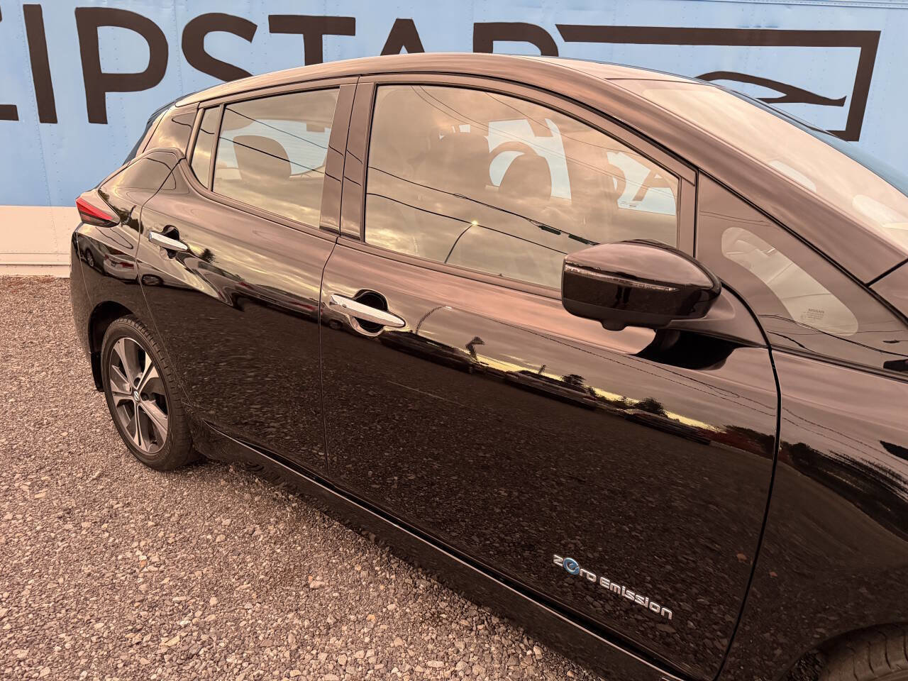Used 2019 Nissan Leaf SL w/ SL Technology Package image 9
