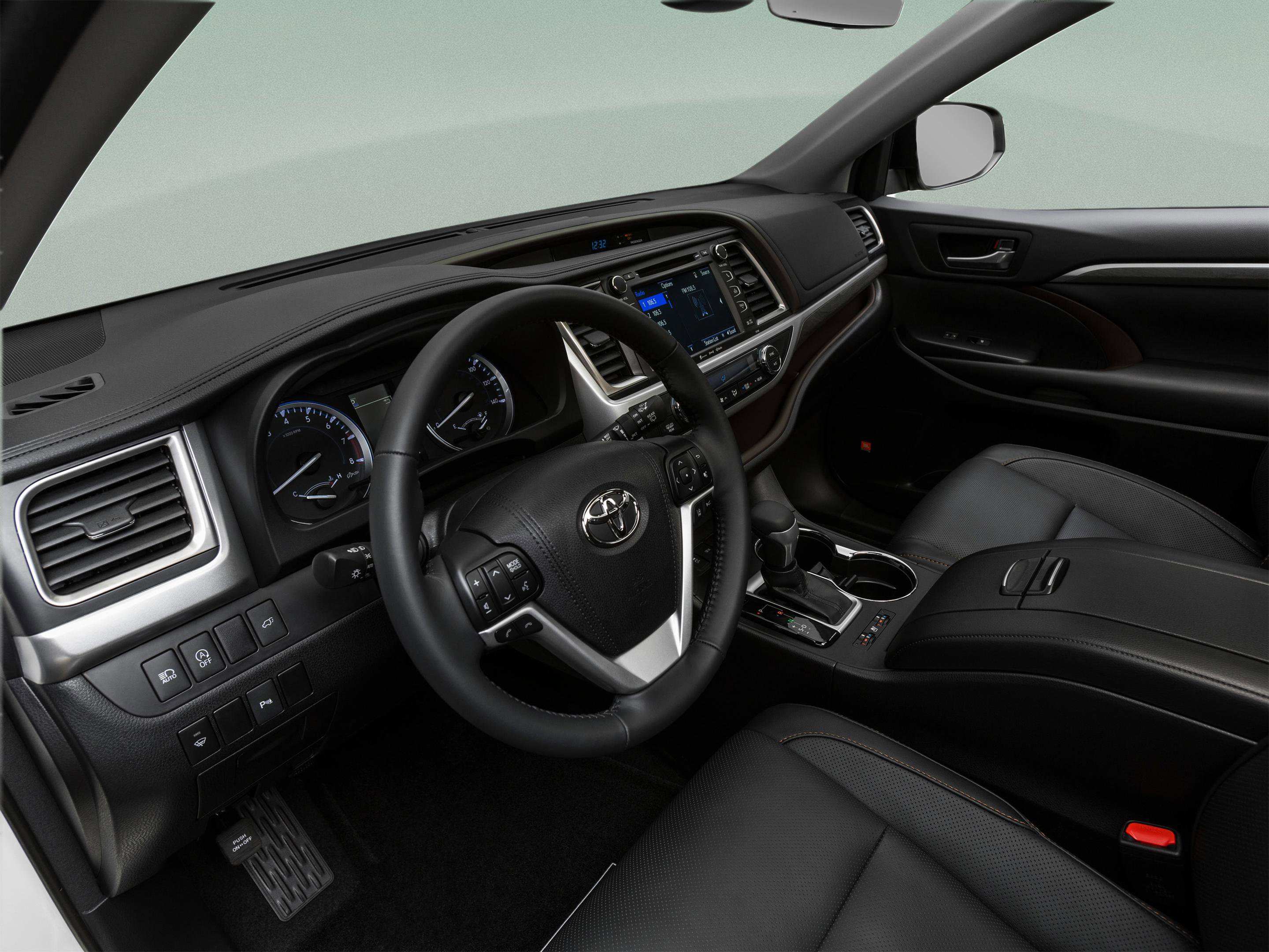Used 2019 Toyota Highlander Limited Platinum FWD image 48