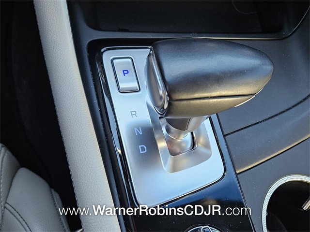 Used 2023 Genesis G70 2.0T image 23