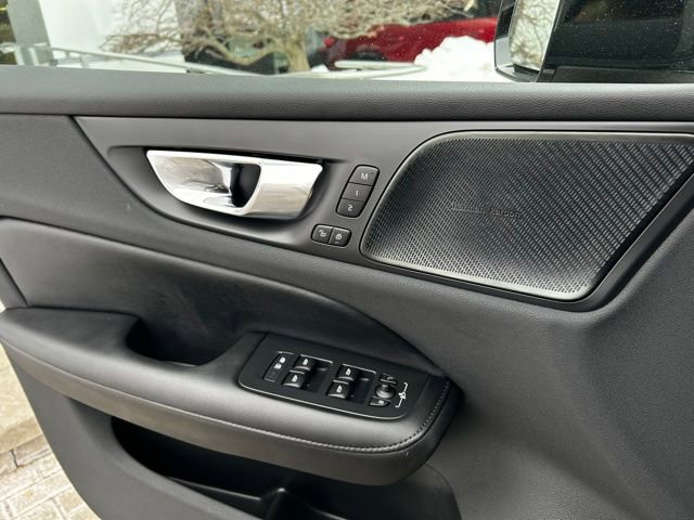 Used 2023 Volvo S60 B5 Plus w/ Climate Package image 10