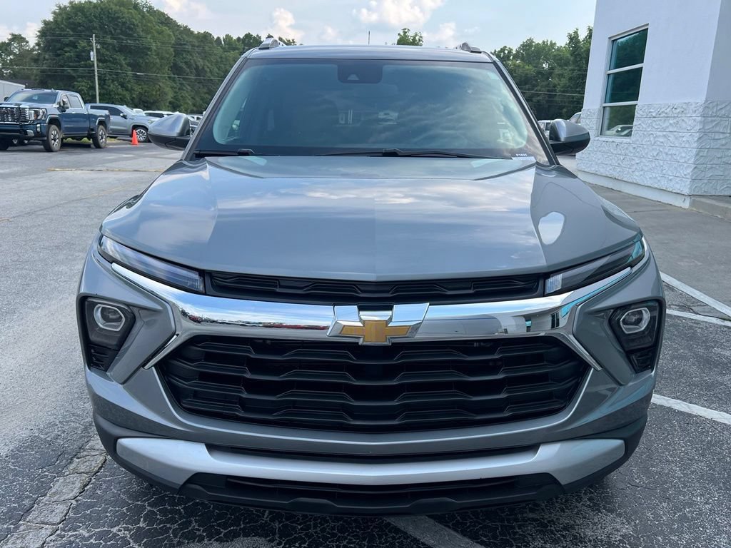 Used 2025 Chevrolet TrailBlazer LT FWD image 5