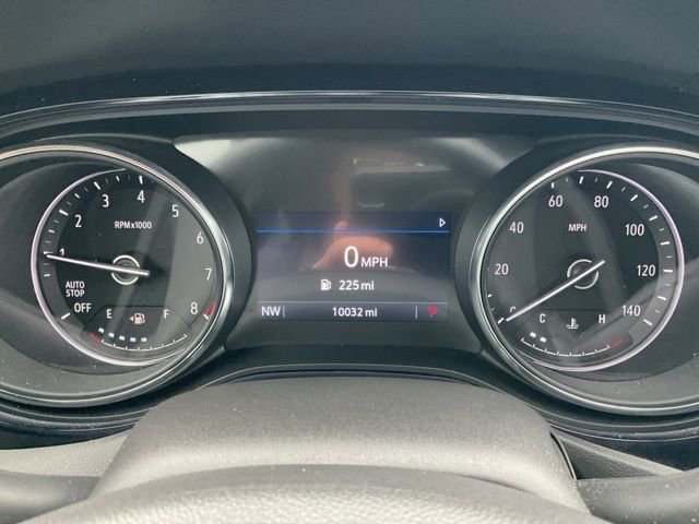 Used 2023 Buick Encore GX Select w/ Experience Buick Package FWD image 4