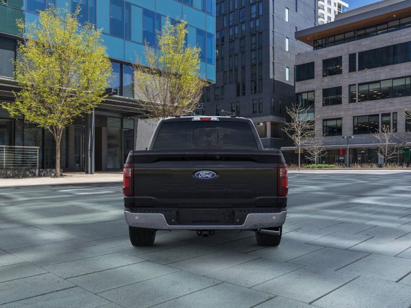 New 2025 Ford F150 XLT w/ Equipment Group 302A MID image 5