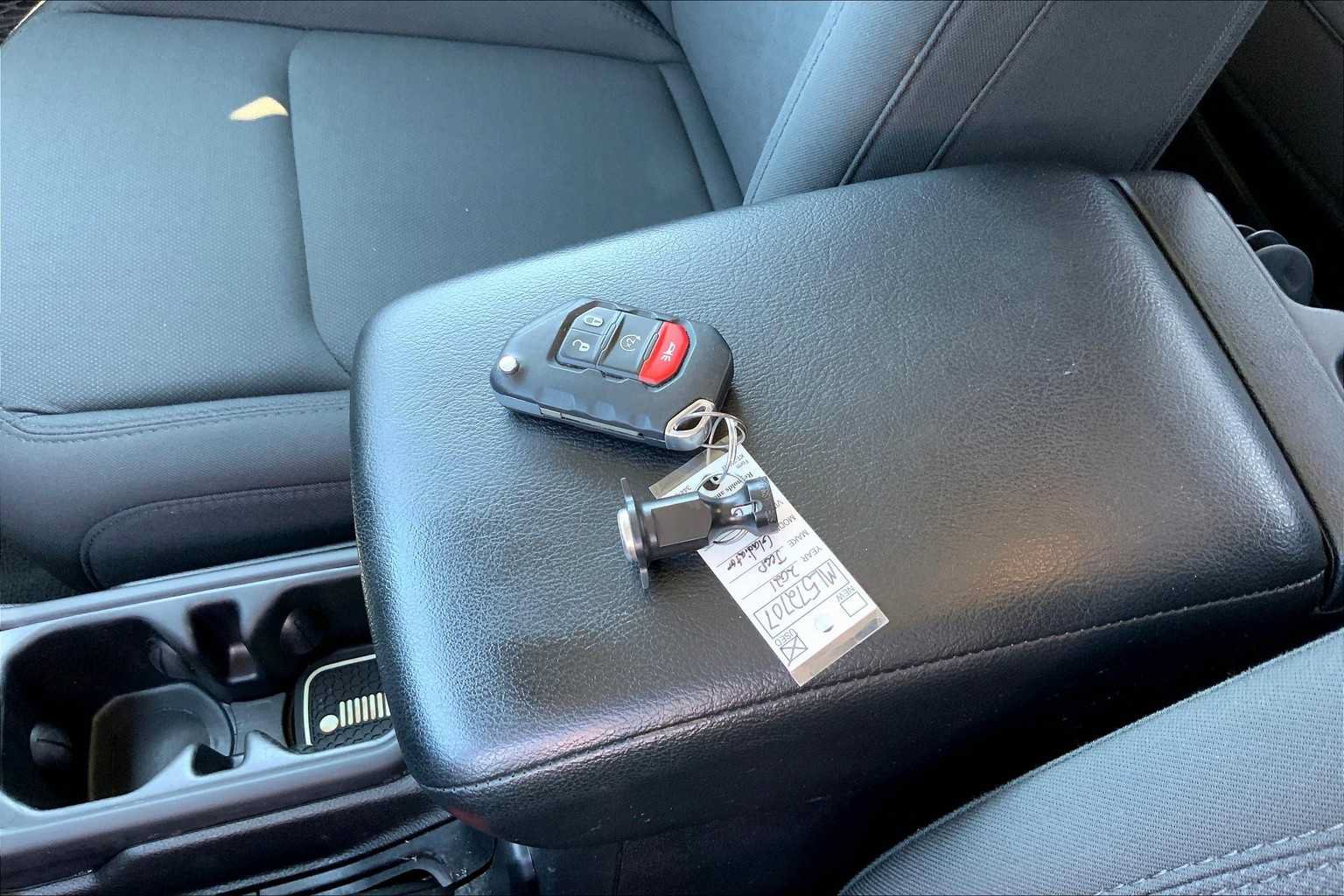 Used 2021 Jeep Gladiator Sport AWD/4WD image 15