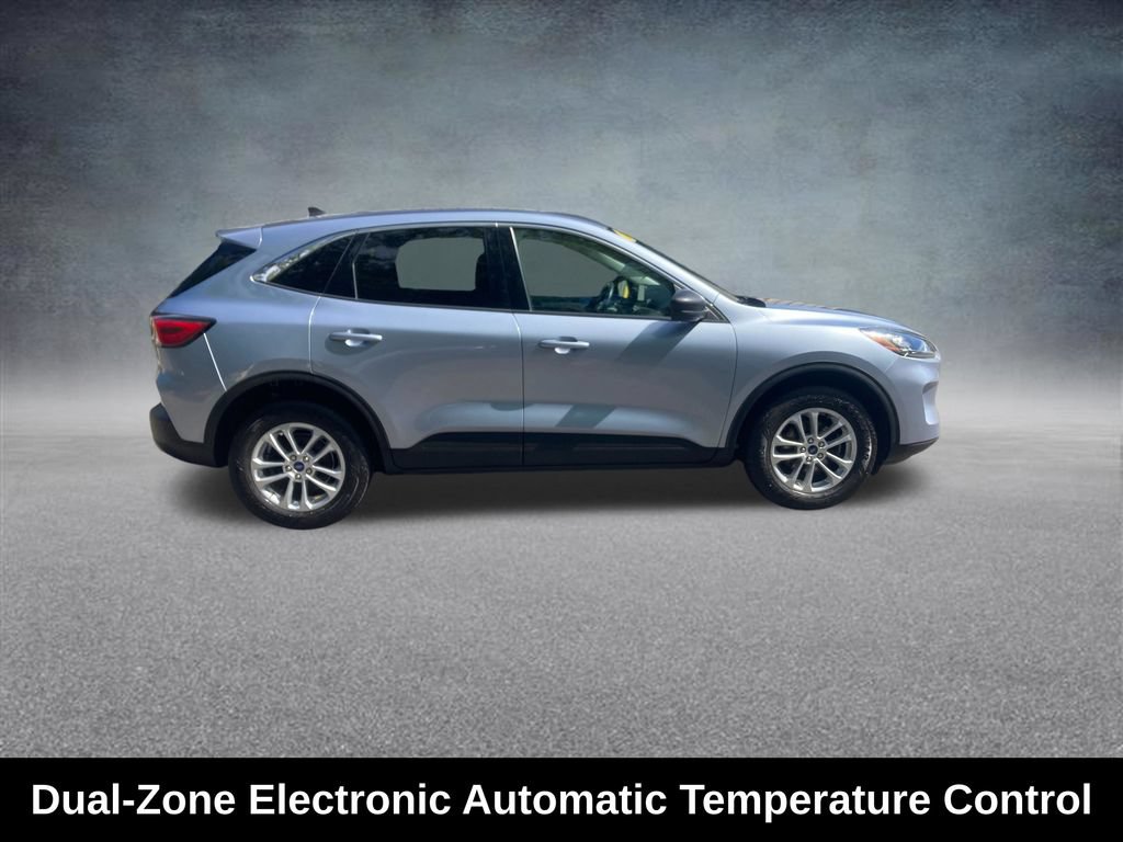 Used 2022 Ford Escape SE w/ Convenience Package AWD/4WD image 7