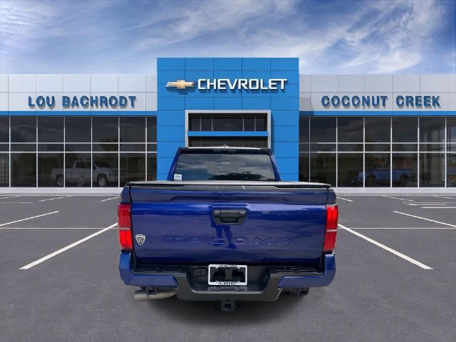 Used 2025 Toyota Tacoma SR5 RWD image 7