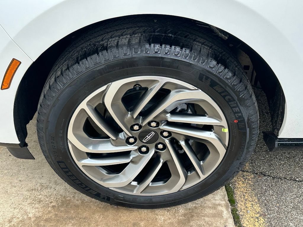 New 2027 Lincoln Navigator Reserve AWD/4WD image 5
