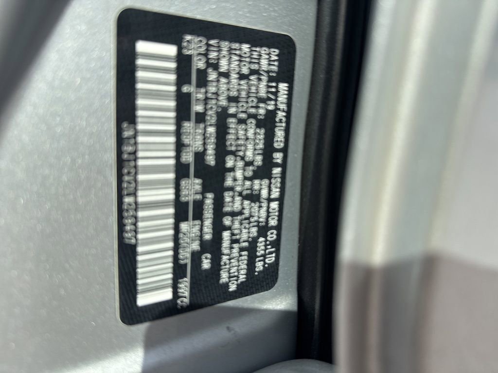 Used 2020 Nissan Rogue Sport S image 12