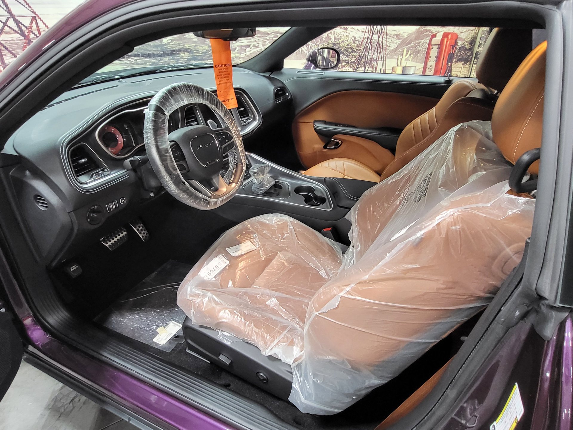 Used 2022 Dodge Challenger SRT Hellcat RWD image 10