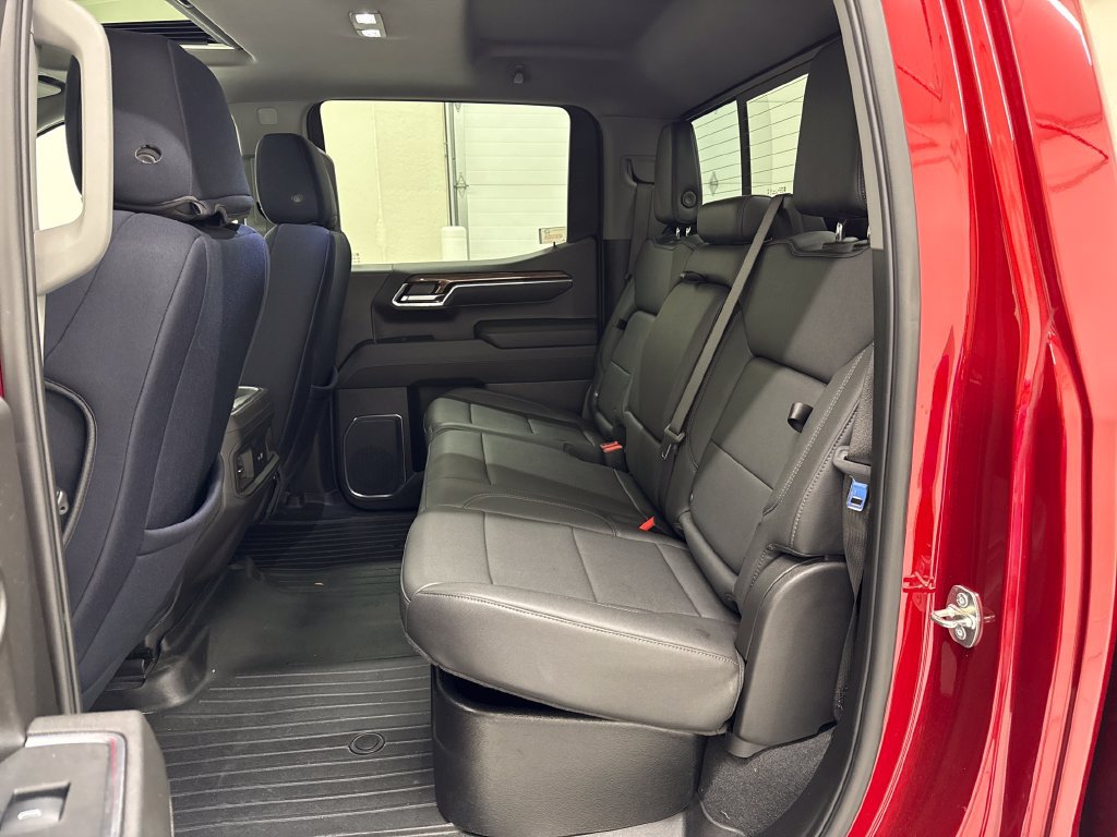 Used 2024 Chevrolet Silverado 1500 LT Trail Boss AWD/4WD image 28