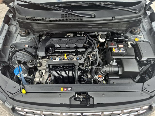 Used 2025 Hyundai Venue SEL FWD image 34