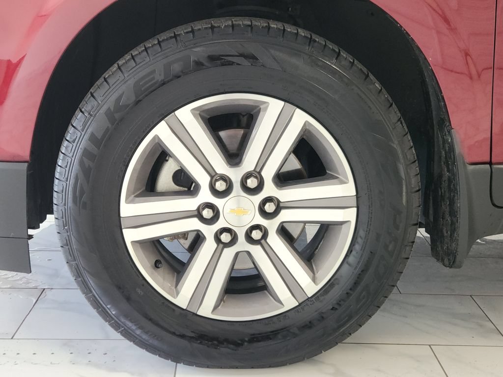 Used 2017 Chevrolet Traverse LT FWD image 32