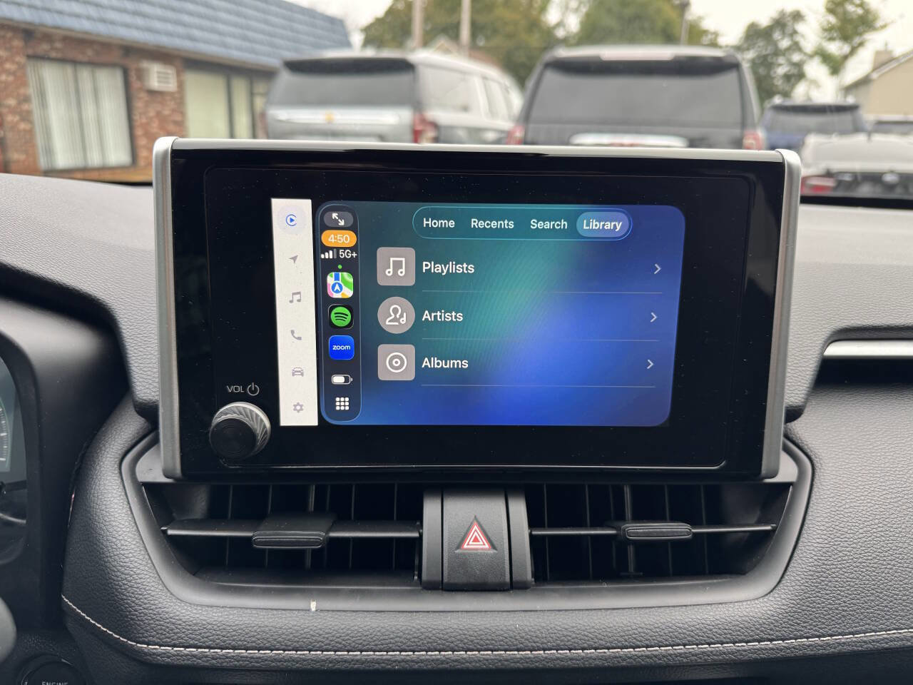 Used 2025 Toyota RAV4 XLE image 39