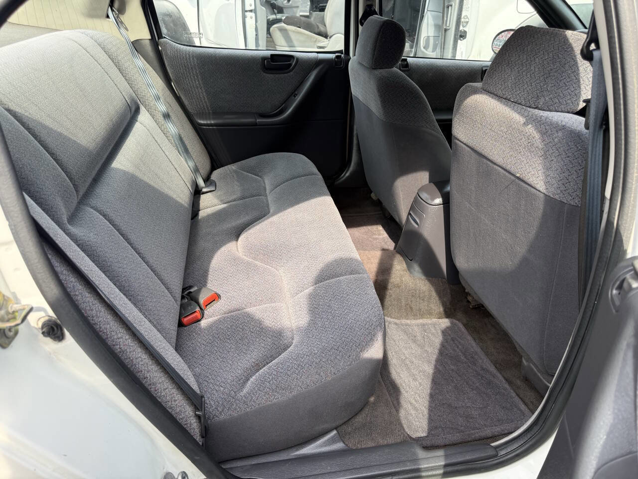 Used 1999 Plymouth Breeze FWD image 22
