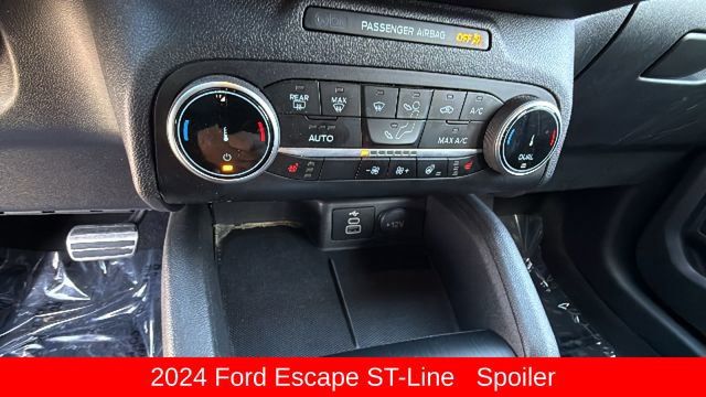 Used 2024 Ford Escape ST-Line image 14