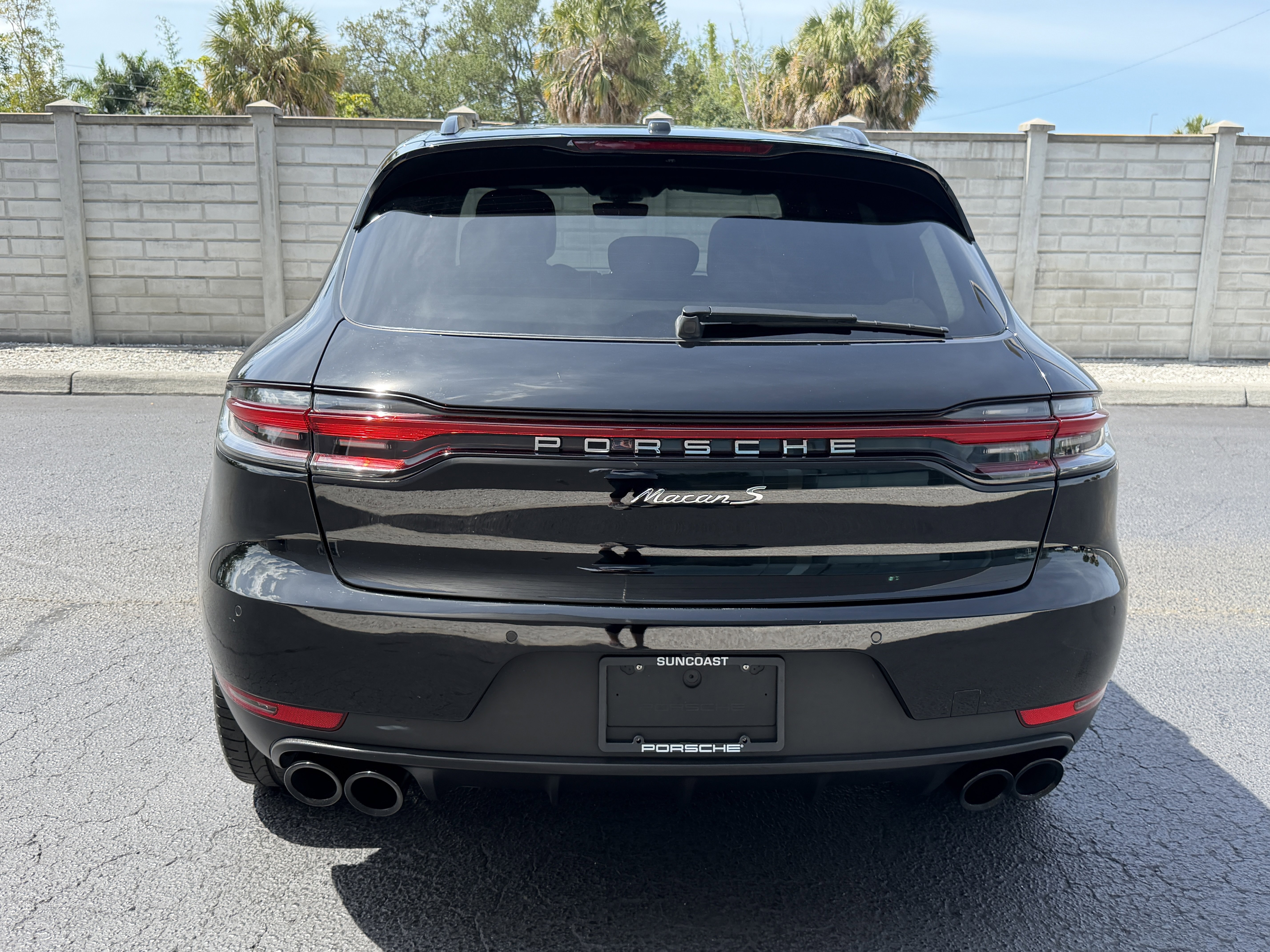 Certified 2020 Porsche Macan S AWD/4WD image 12