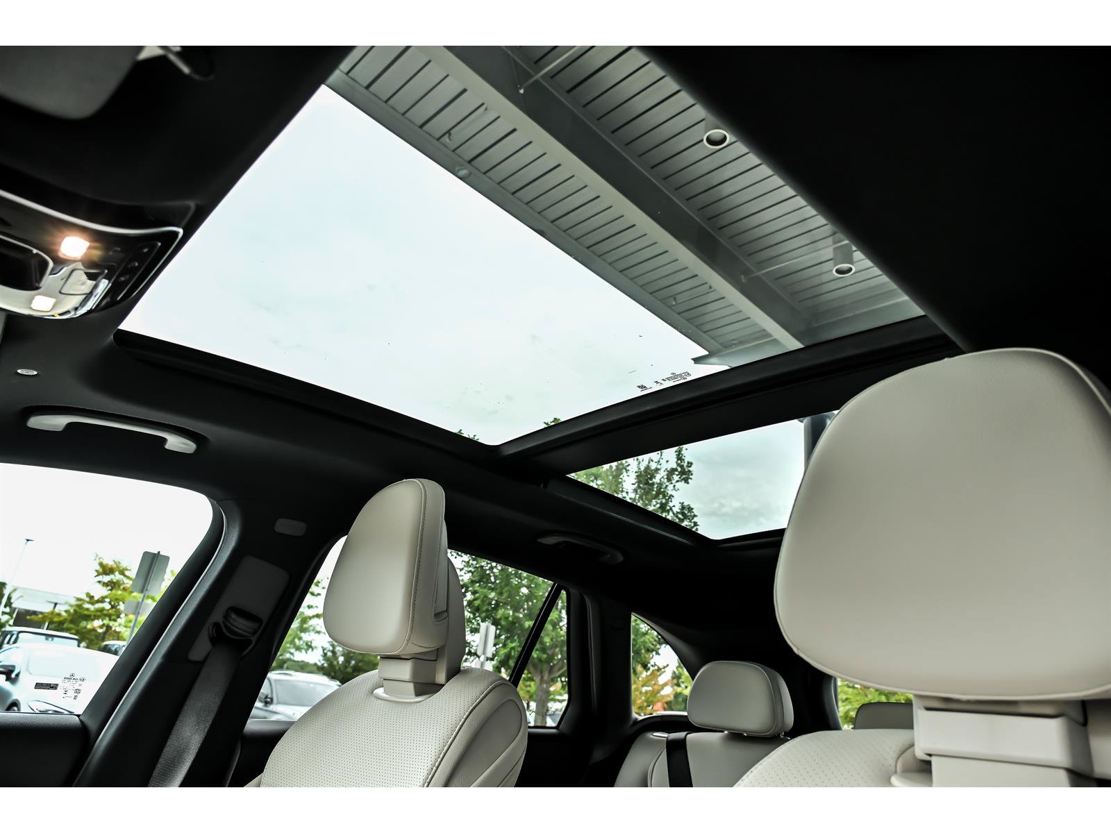 Certified 2026 Mercedes-Benz GLC 300 4MATIC image 13
