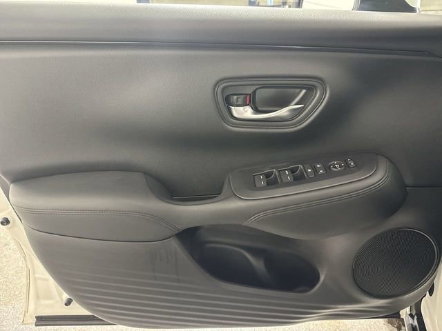 Used 2024 Honda HR-V LX image 18