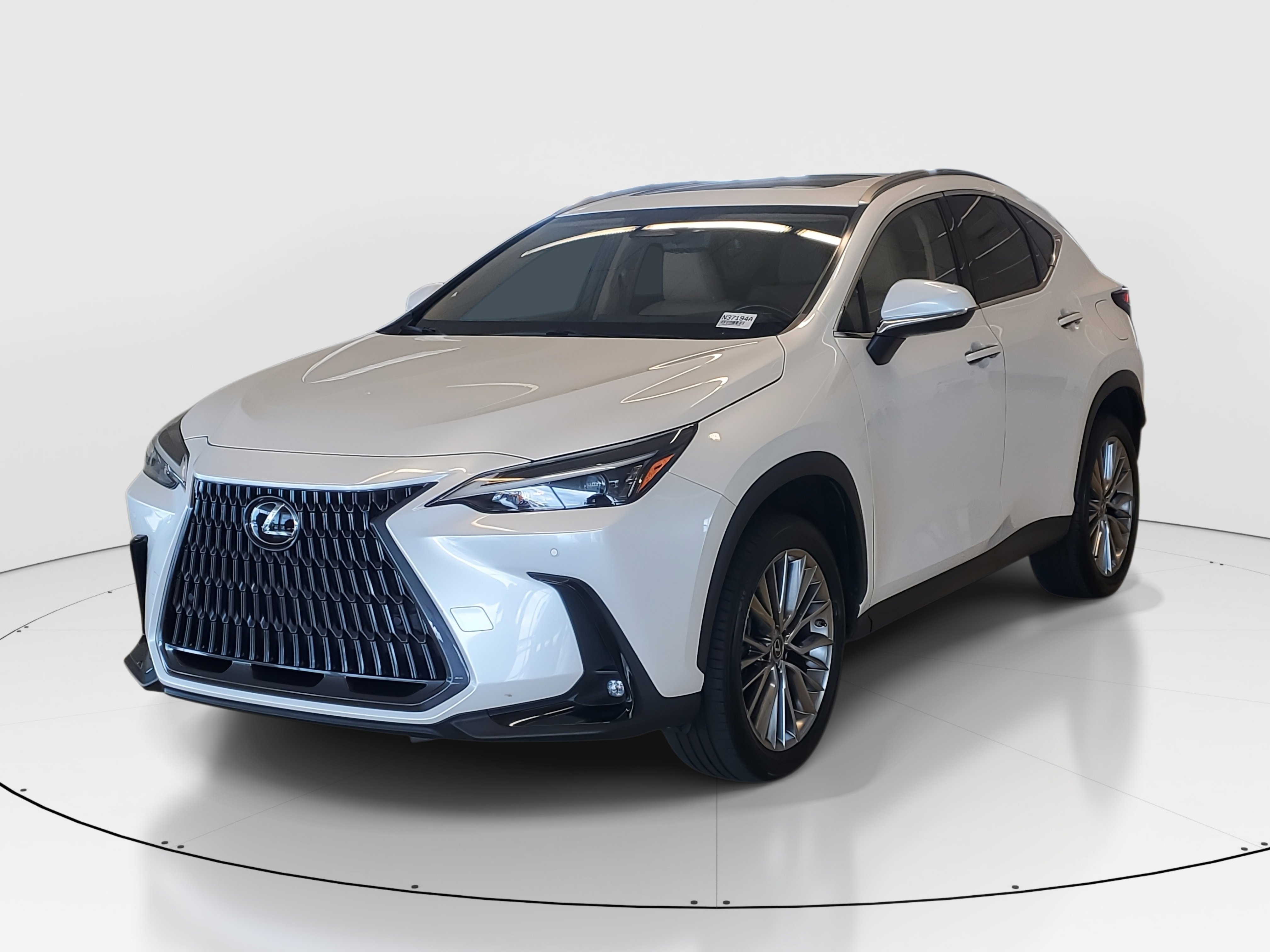 Used 2023 Lexus NX 350h NX 350h Premium image 5