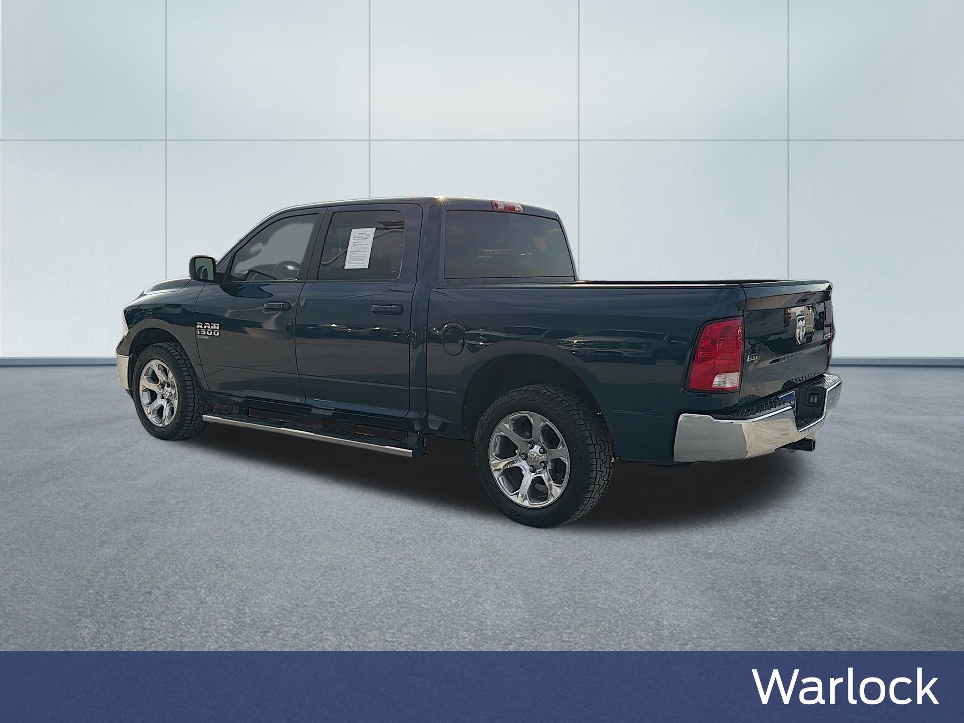 Used 2021 RAM 1500 Classic SLT image 12