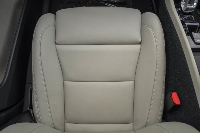 New 2026 Volvo XC40 B5 Ultra w/ Climate Package AWD/4WD image 33