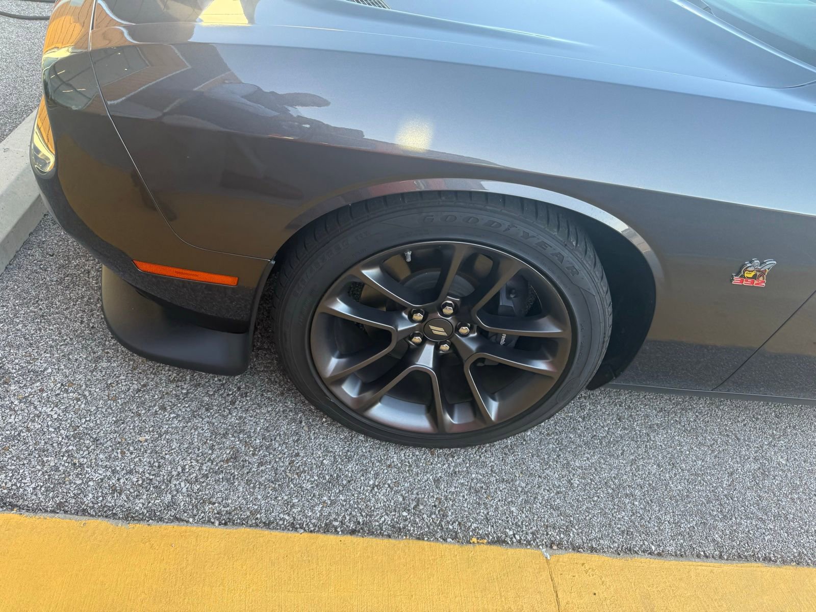 Used 2022 Dodge Challenger R/T Scat Pack w/ Plus Package RWD image 2