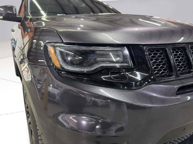 Used 2018 Jeep Grand Cherokee Trackhawk w/ Trailer Tow Group IV AWD/4WD image 14
