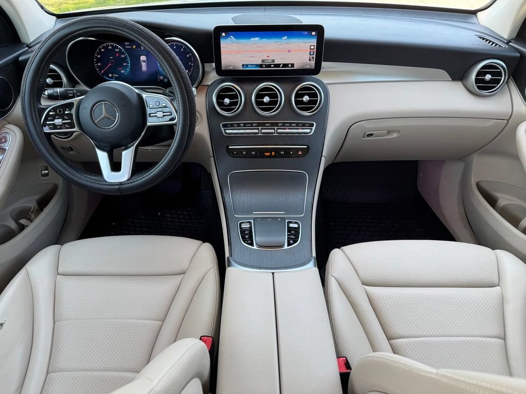 Used 2020 Mercedes-Benz GLC 300 4MATIC image 20