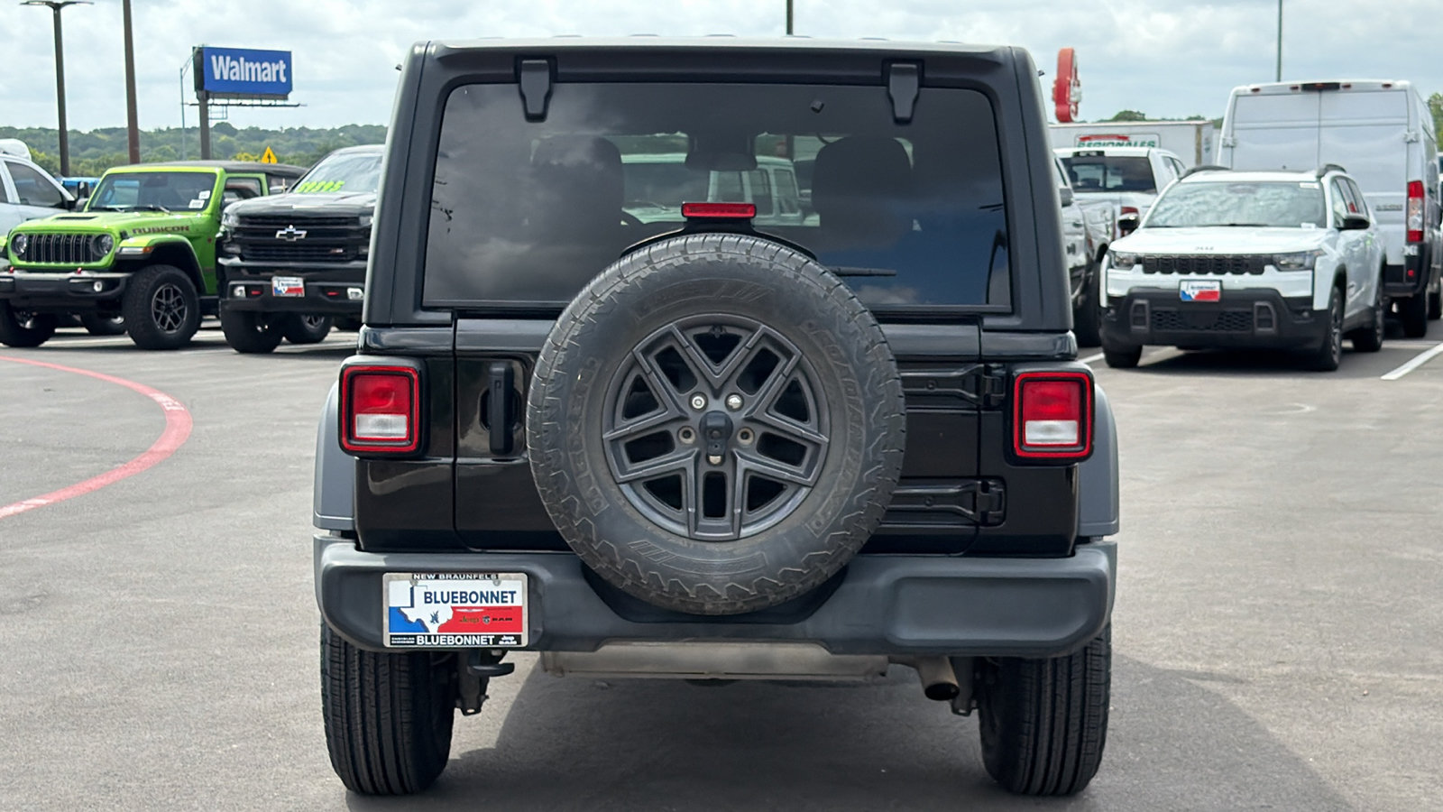 Used 2024 Jeep Wrangler Unlimited Sport AWD/4WD image 6