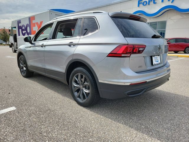 Used 2024 Volkswagen Tiguan SE FWD image 6