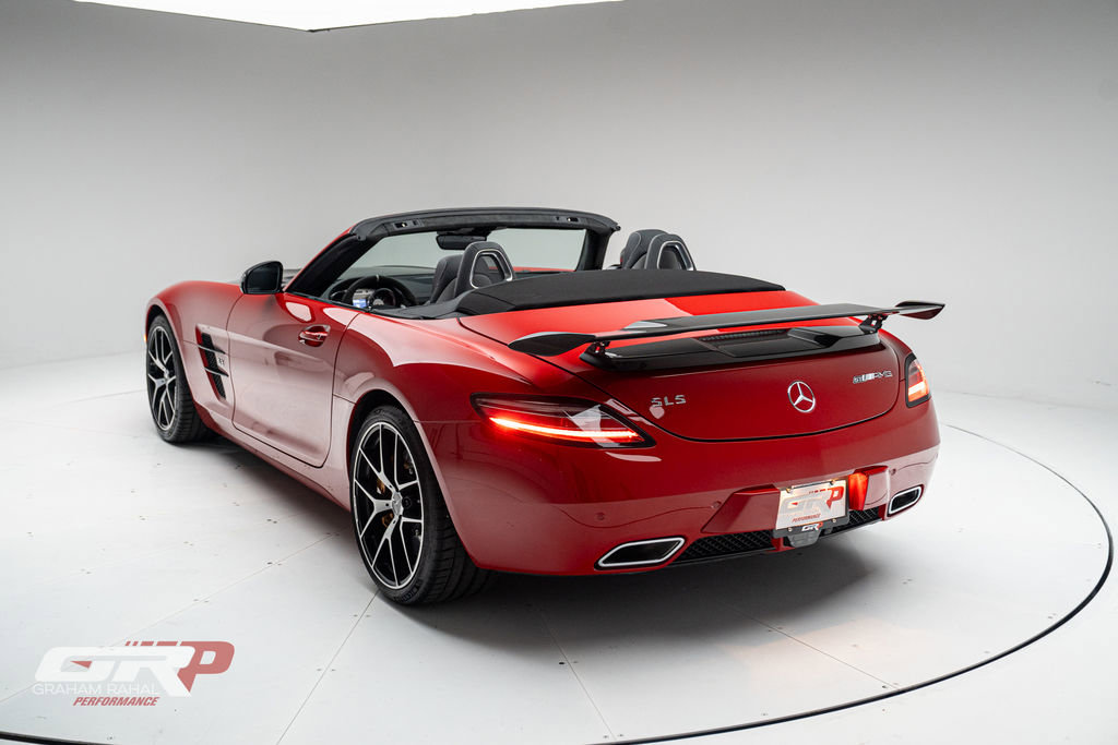 Used 2015 Mercedes-Benz SLS AMG GT Final Edition image 5