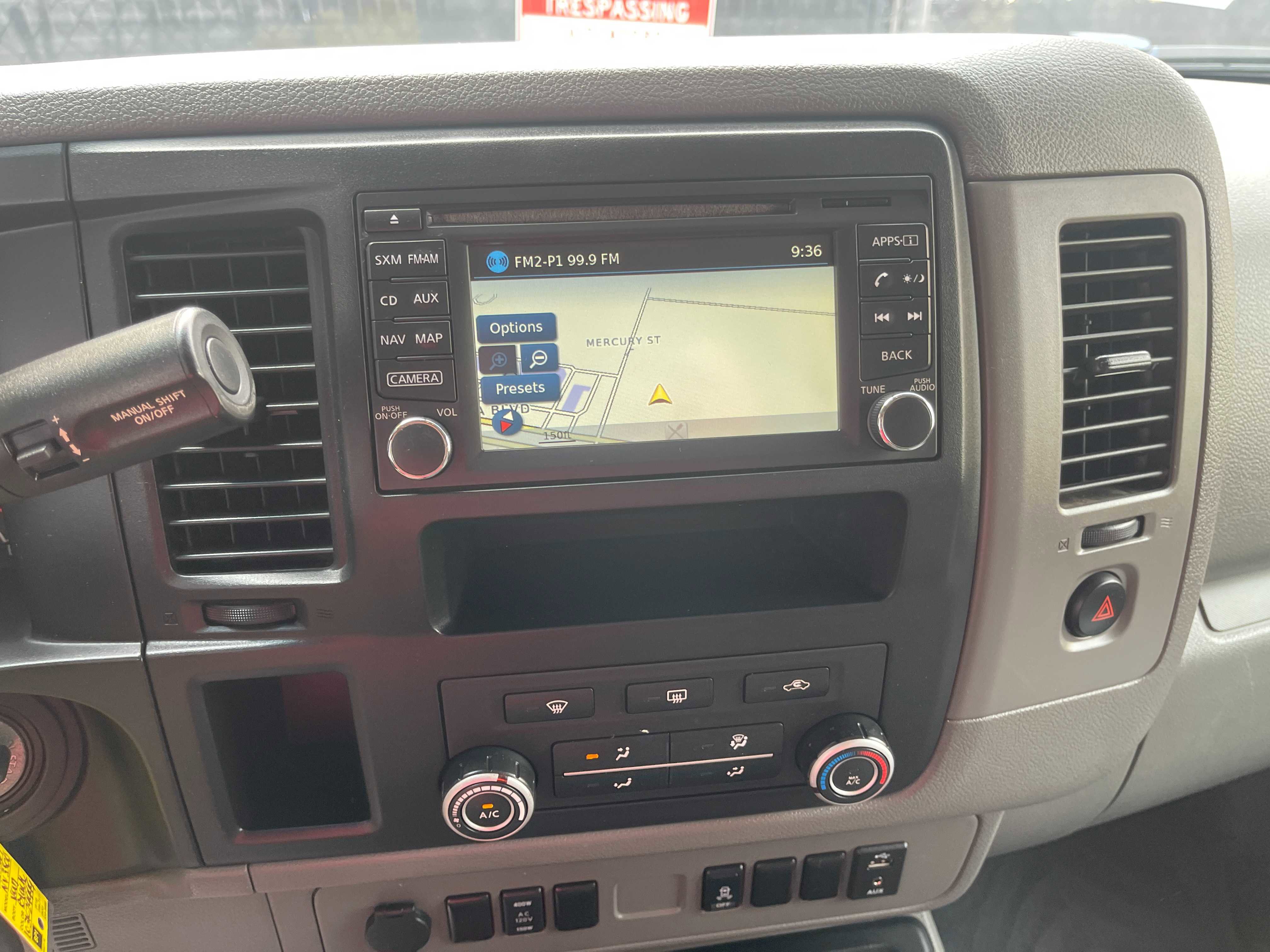 Used 2018 Nissan NV 3500 SV w/ Navigation Package image 19