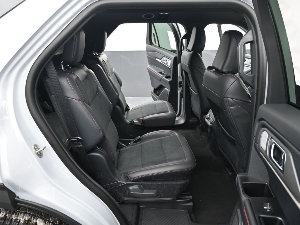 New 2026 Ford Explorer ST w/ Sun And Sound Package image 45