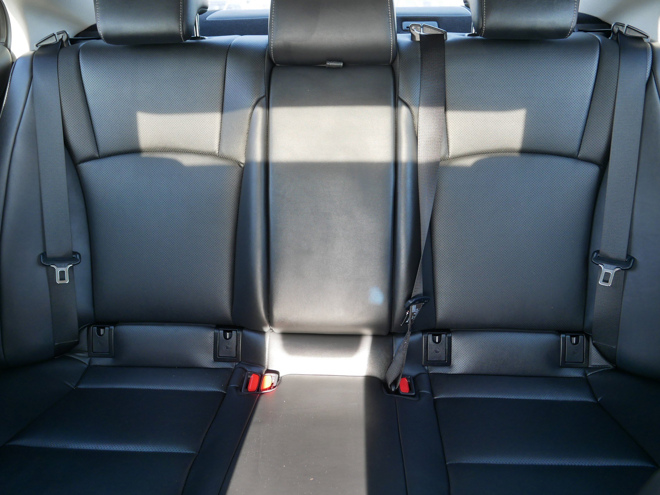 Used 2024 Lexus ES 250 w/ Premium Package image 13