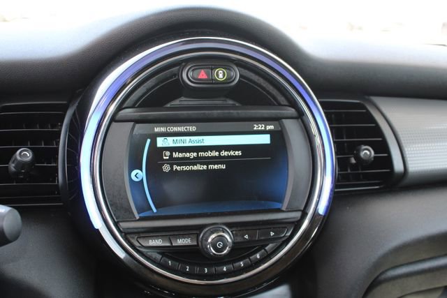 Used 2020 MINI Cooper 2-Door Hardtop FWD image 27