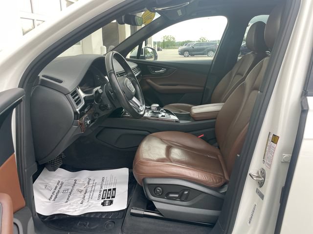 Used 2017 Audi Q7 3.0T Premium Plus AWD/4WD image 19