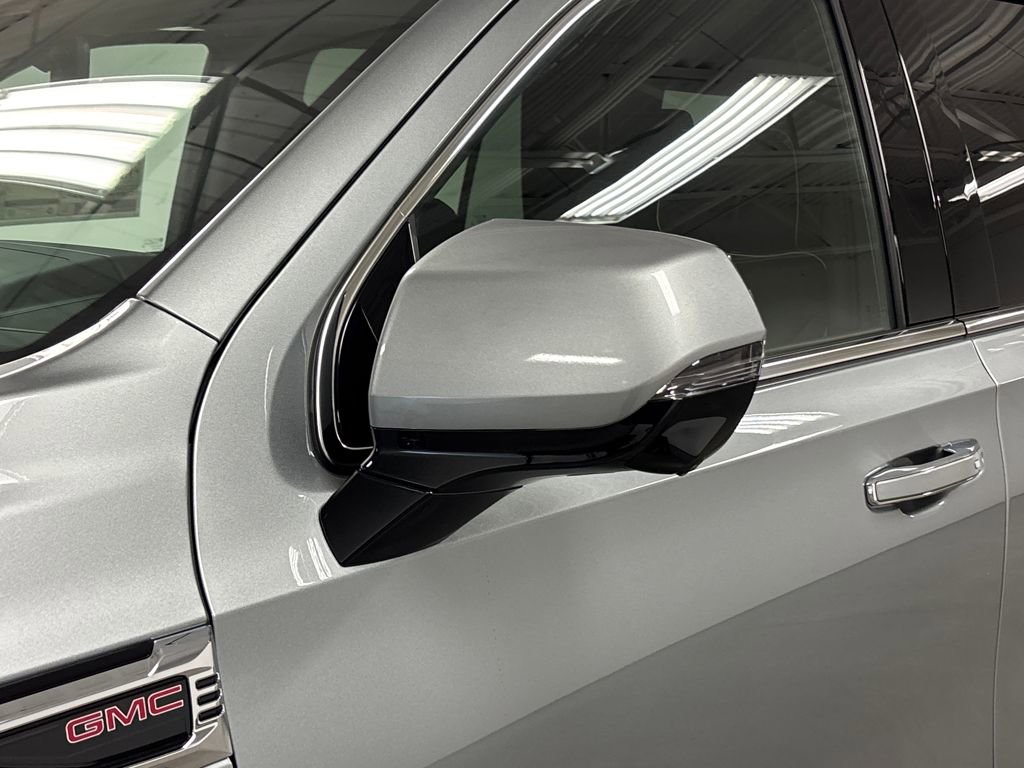 New 2026 GMC Yukon Elevation w/ LPO, Floor Liner Package image 12