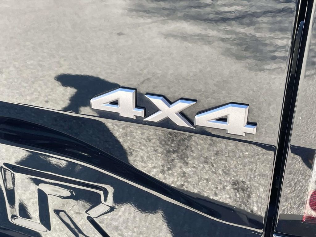 Used 2022 Nissan Frontier S w/ Technology Package image 8