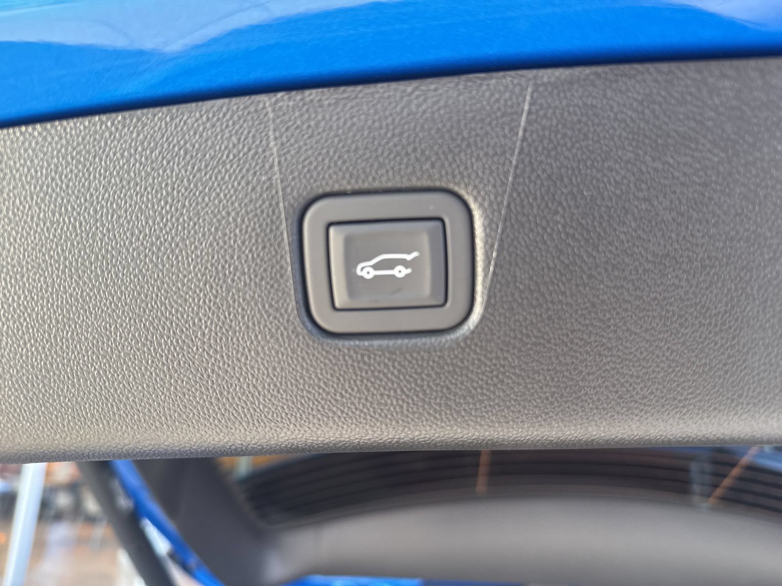 New 2026 Chevrolet Blazer LT w/ Convenience Package FWD image 12