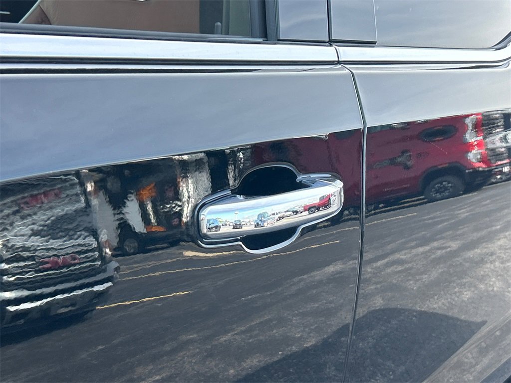 New 2026 GMC Sierra 1500 Denali Ultimate image 13