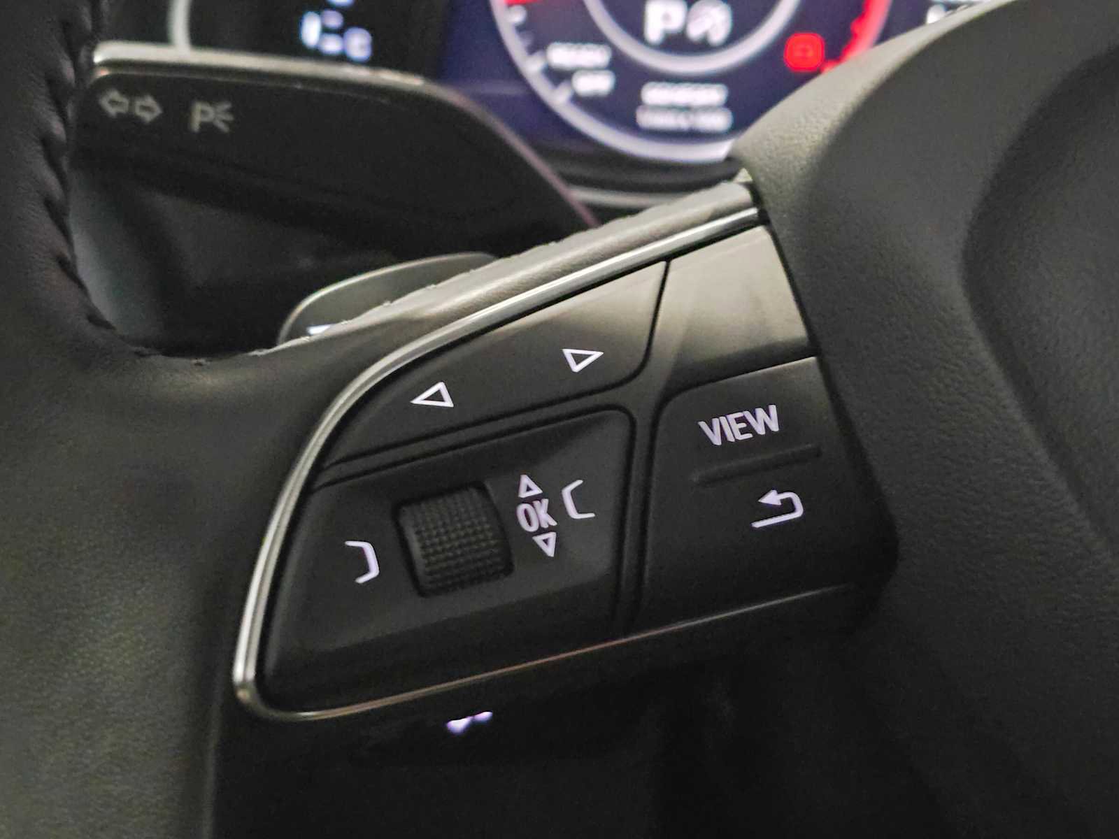 Used 2018 Audi Q7 3.0T Premium Plus image 37