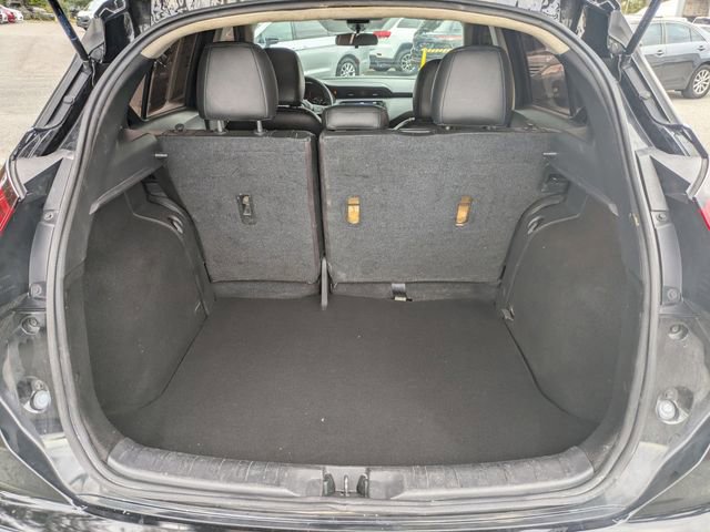 Used 2022 Nissan Kicks SV image 14